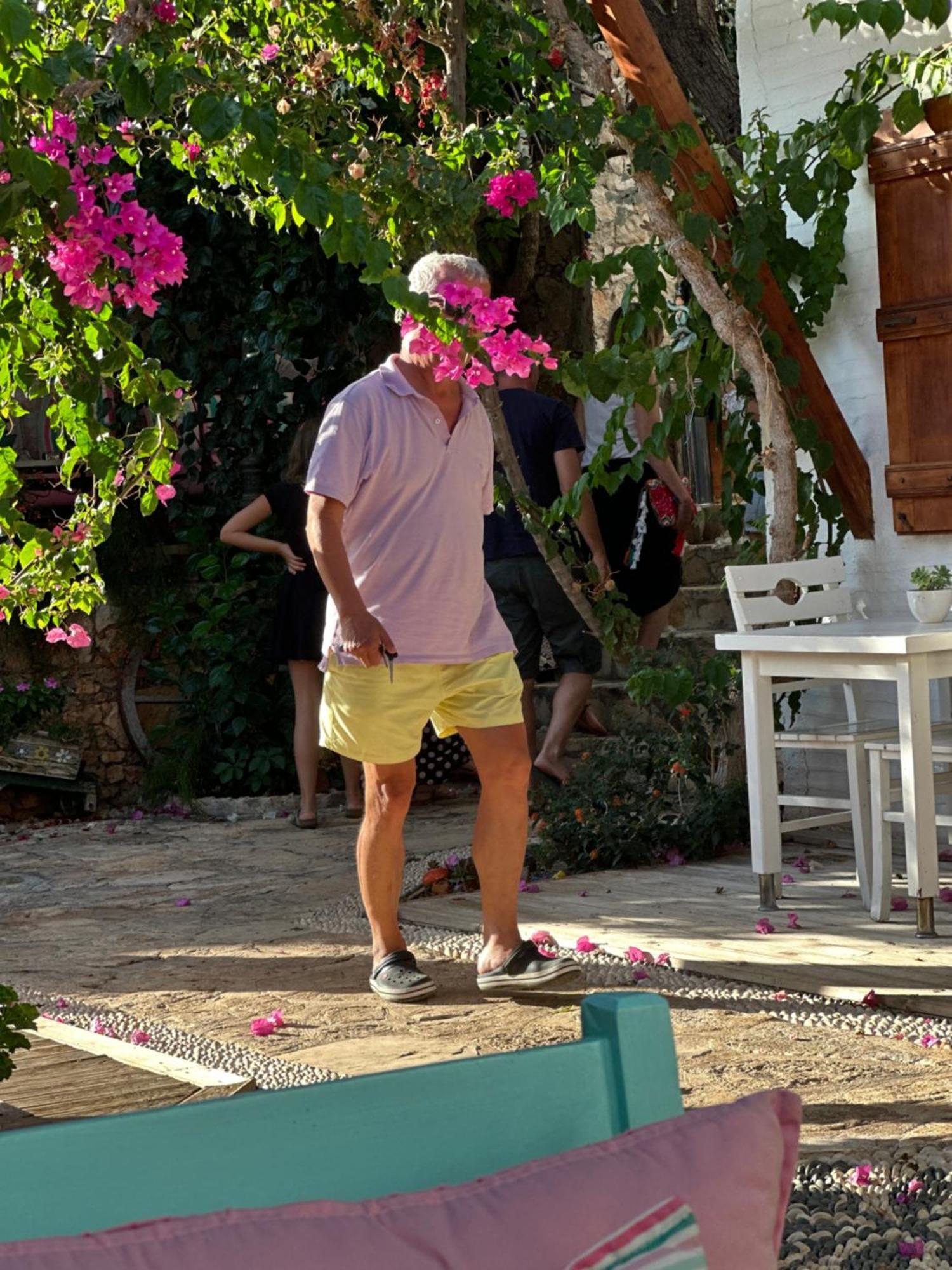The White House Kalkan Extérieur photo