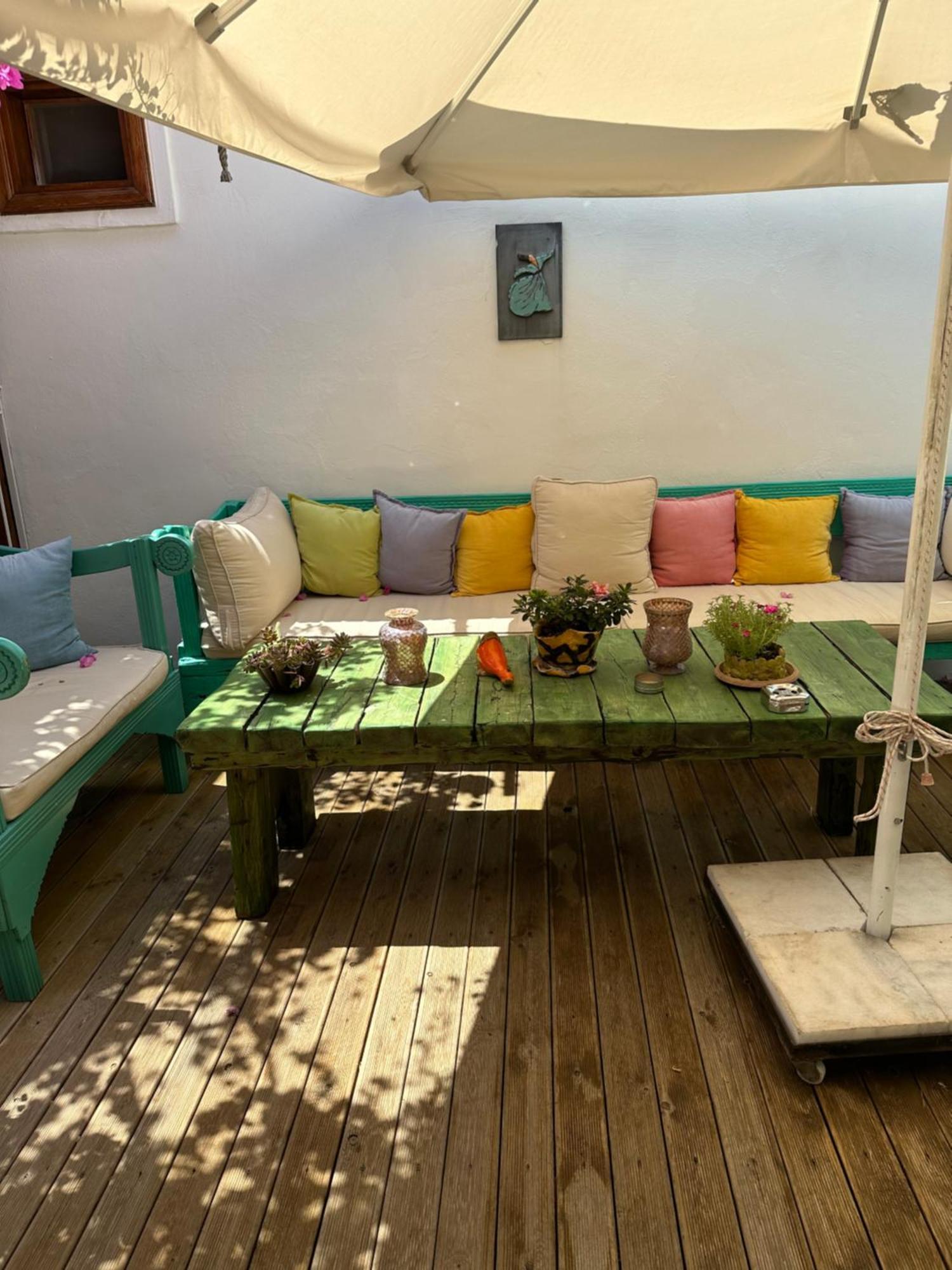 The White House Kalkan Extérieur photo