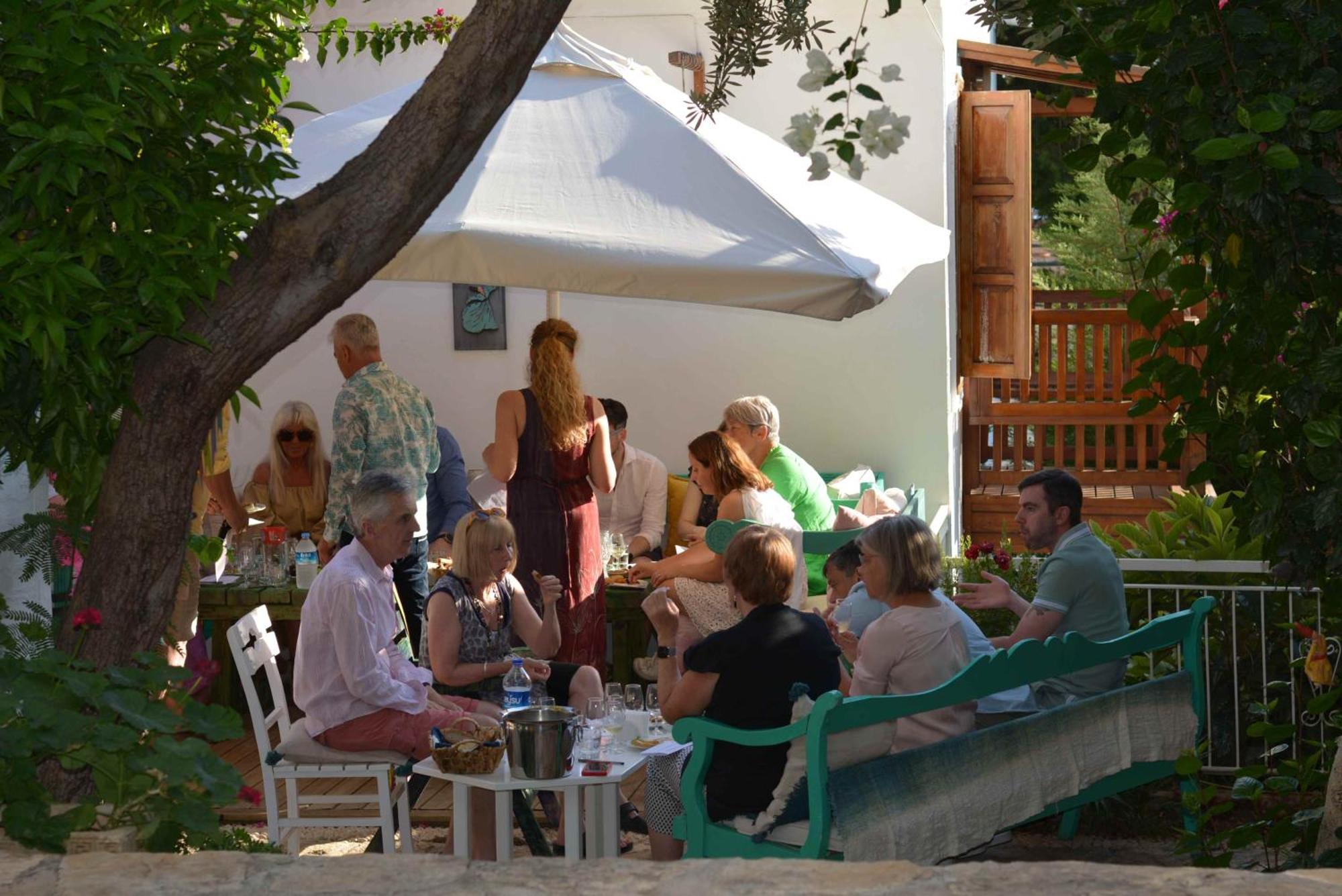 The White House Kalkan Extérieur photo