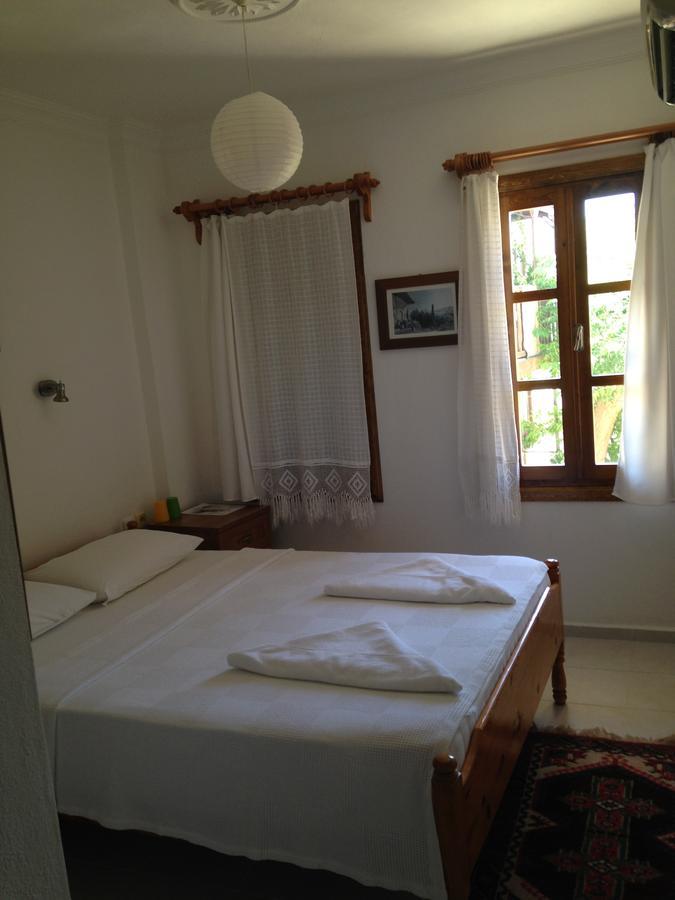 The White House Kalkan Extérieur photo