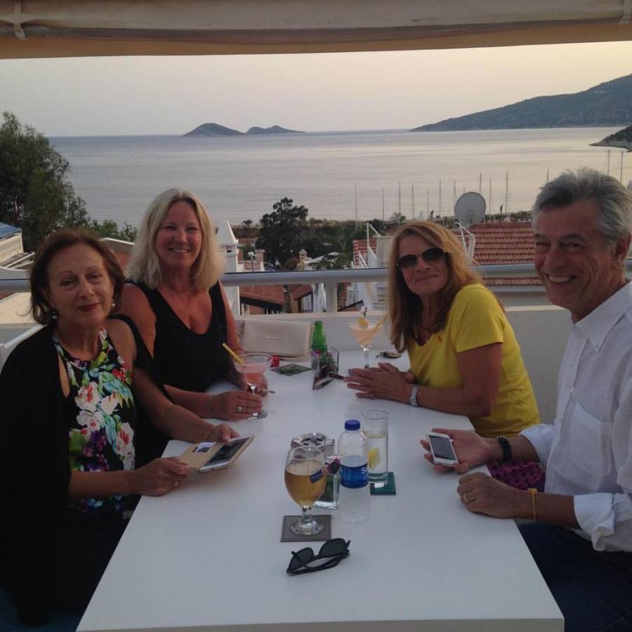 The White House Kalkan Extérieur photo